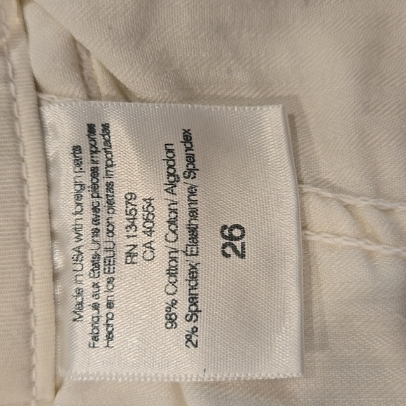 SUNDRY RED ,WHITE, AND BLUE SIDE STRIPE RAW HEM WHITE JEANS. SIZE 26. - Picture 4 of 10